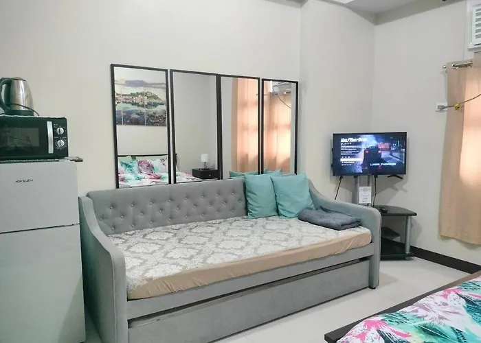 Newport City Condo Near Manila Airport Terminal 3